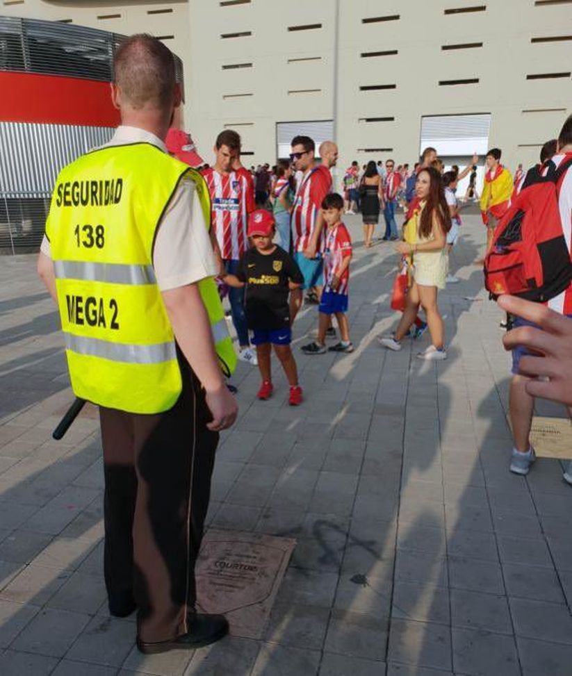Il derby della storia: la targa di Courtois nel loro stadio, i tifosi dell’Atletico non la vogliono!- immagine 5