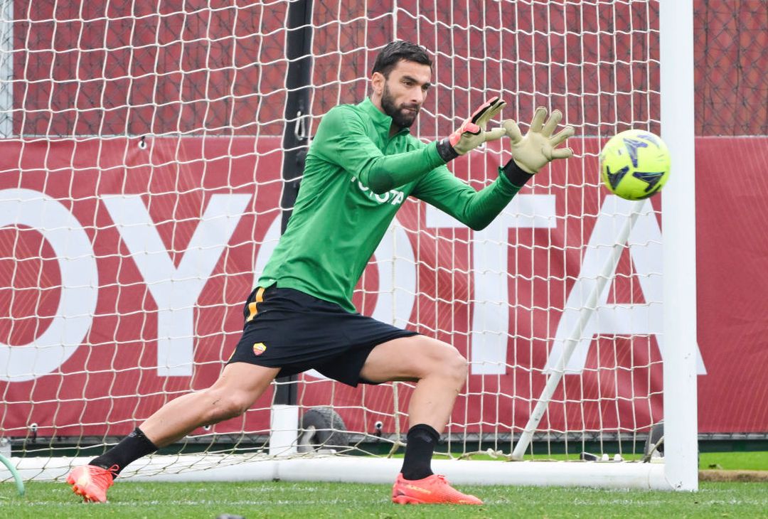 Roma, seconda giornata di allenamenti aspettando il Bologna – FOTO GALLERY - immagine 10