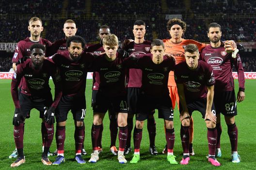 (Photo by Francesco Pecoraro/Getty Images) Derby perso e toni duri: curva Salernitana “Gogna e vergogna…”- immagine 2