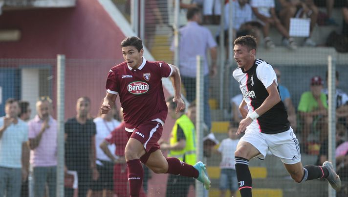 Foto Ivan Benedetto/LaPresse 
30 Agosto 2019 Quattordio (Al) Italia 
sport calcio 
Torino vs Juventus - Torneo Mamma Cairo - Campo sportivo G. B. Sillano. 
Nella foto: Rauti Nicola (Torino F.c.); Riccio Alessandro Pio  (Juventus F.c.); 

Photo Ivan Benedetto/LaPresse 
August 30, 2019 Quattordio (Al) Italy 
sport soccer 
Torino vs Juventus - Mamma Cairo tourney - G.B. Sillano sport ground. 
In the pic:  Rauti Nicola (Torino F.c.); Riccio Alessandro Pio  (Juventus F.c.); 