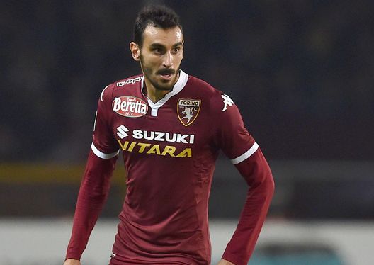 TURIN, ITALY - OCTOBER 17: Davide Zappacosta of Torino FC in action during the Serie A match between Torino FC and AC Milan at Stadio Olimpico di Torino on October 17, 2015 in Turin, Italy. (Photo by Valerio Pennicino/Getty Images) TURIN, ITALY - OCTOBER 17: Davide Zappacosta of Torino FC in action during the Serie A match between Torino FC and AC Milan at Stadio Olimpico di Torino on October 17, 2015 in Turin, Italy. (Photo by Valerio Pennicino/Getty Images)