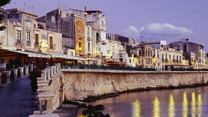 Le 10 città più grandi che non hanno mai giocato in Serie A: ce n’è anche una siciliana 