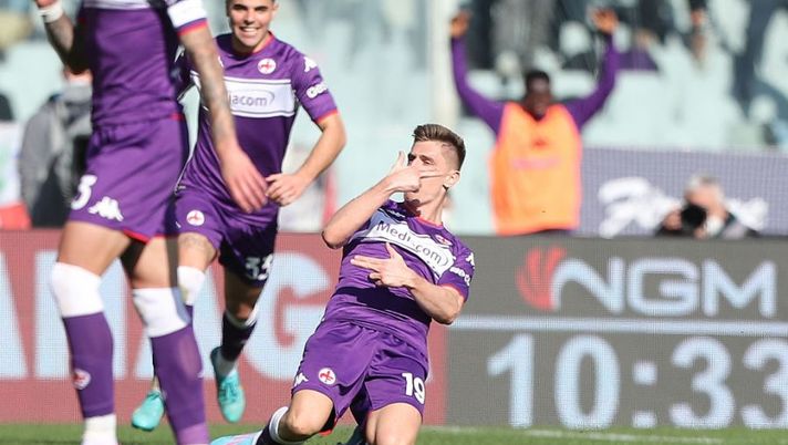 FLORENCE, ITALY - FEBRUARY 20: Krzysztof Piatek of ACF Fiorentina celebrates after scoring a goal during the Serie A match between ACF Fiorentina and Atalanta BC at Stadio Artemio Franchi on February 20, 2022 in Florence, Italy. (Photo by Gabriele Maltinti/Getty Images) Piatek vola: “Perché per me è tutto più facile! In Germania mi mancava l’Italia” - immagine 1