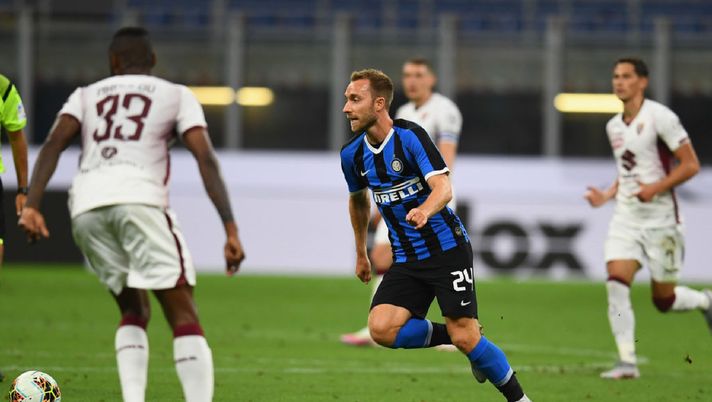 MILAN, ITALY - JULY 13:  Christian Eriksen of FC Internazionale in action during the Serie A match between FC Internazionale and  Torino FC at Stadio Giuseppe Meazza on July 13, 2020 in Milan, Italy.  (Photo by Claudio Villa - Inter/Inter via Getty Images) 