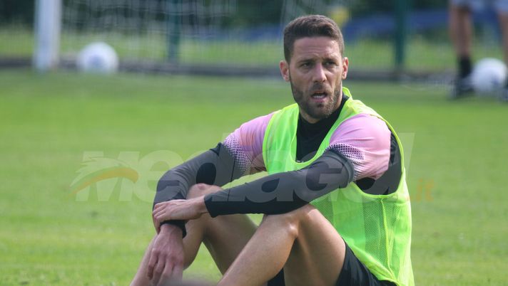 Rispoli: “Ho recuperato bene, carico per tornare. Sono stato vicino alla squadra, il ko di Brescia…”  Rispoli: “Ho recuperato bene, carico per tornare. Sono stato vicino alla squadra, il ko di Brescia…”