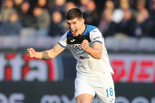 FLORENCE, ITALY - FEBRUARY 08: Ruslan Malinovski of Atalanta BC celebrates after scoring a goal during the Serie A match between ACF Fiorentina and Atalanta BC at Stadio Artemio Franchi on February 8, 2020 in Florence, Italy. (Photo by Gabriele Maltinti/Getty Images) FLORENCE, ITALY - FEBRUARY 08: Ruslan Malinovski of Atalanta BC celebrates after scoring a goal during the Serie A match between ACF Fiorentina and Atalanta BC at Stadio Artemio Franchi on February 8, 2020 in Florence, Italy. (Photo by Gabriele Maltinti/Getty Images)