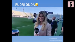 VIDEO Fiorentina-Lazio, imprevisto al “Franchi”: si accendono gli idranti e Diletta Leotta si dà alla fuga