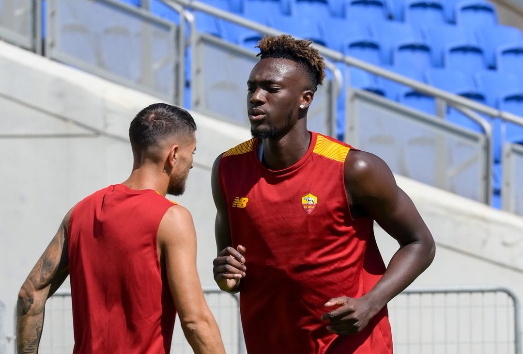 Seduta mattutina per la Roma a Tel Aviv – FOTO GALLERY - immagine 27