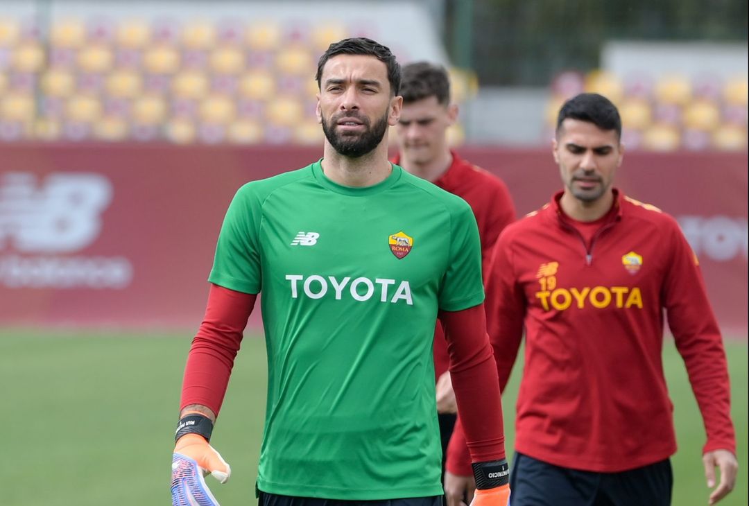 Roma, ultimo allenamento prima del match contro la Cremonese – FOTO GALLERY - immagine 9