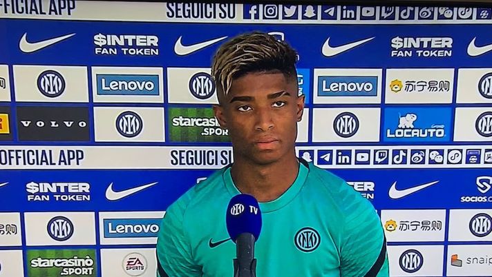 Inter, Salcedo: “Voglio dare il massimo con questa maglia. Ora sono più maturo” Inter, Salcedo: “Voglio dare il massimo con questa maglia. Ora sono più maturo” - immagine 1