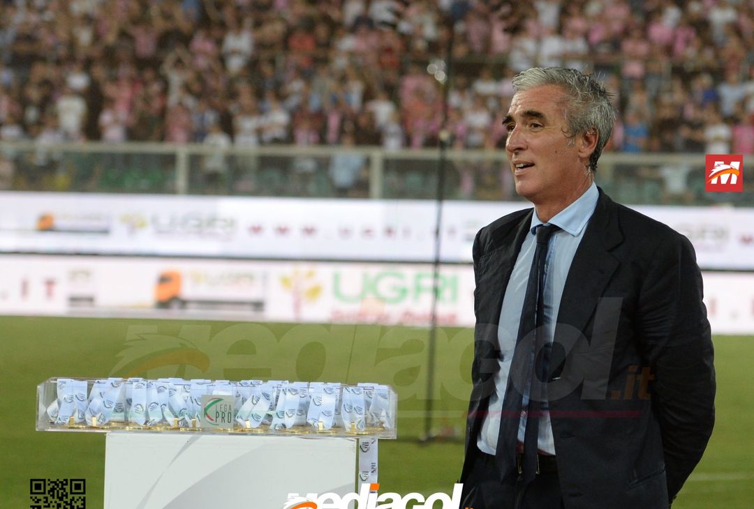 FOTO Palermo in Serie B, i festeggiamenti dei rosanero al Renzo Barbera (Gallery) - immagine 45