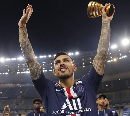 Paredes (Instagram Paredes) Paredes (Instagram Paredes)
