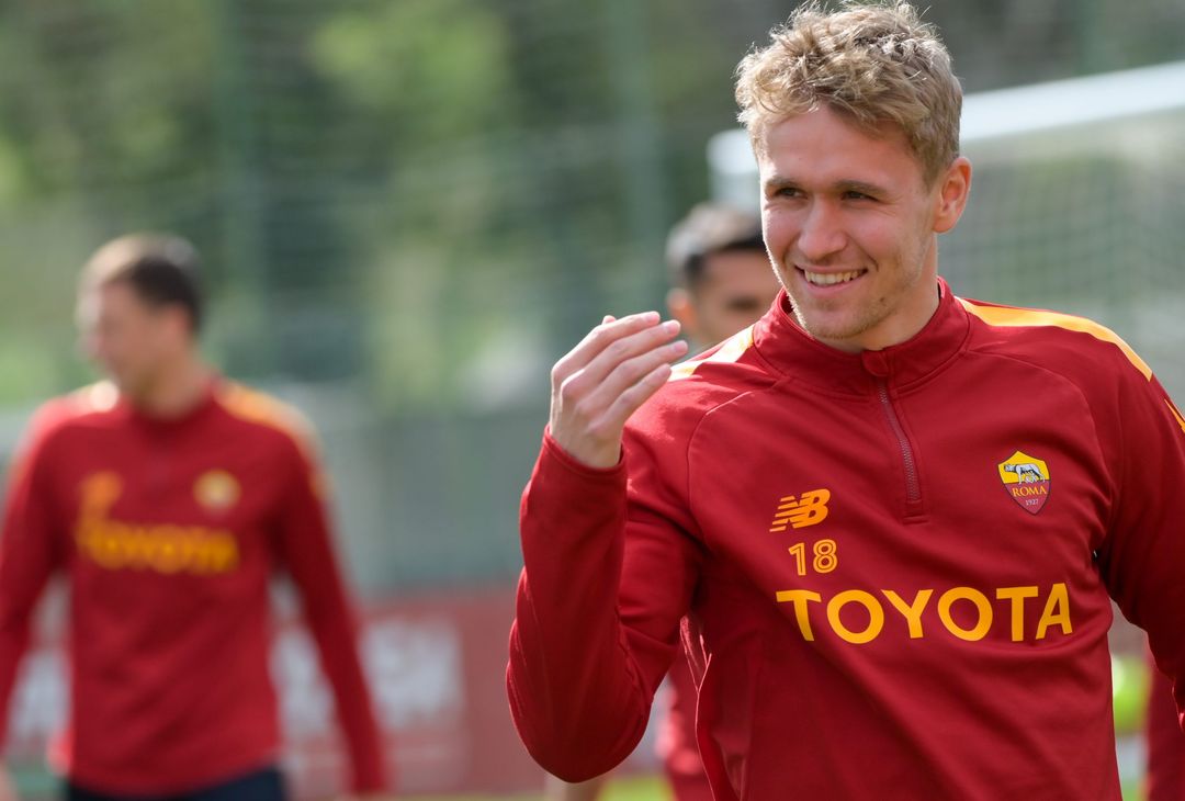 Roma, ultimo allenamento prima del match contro la Cremonese – FOTO GALLERY - immagine 41