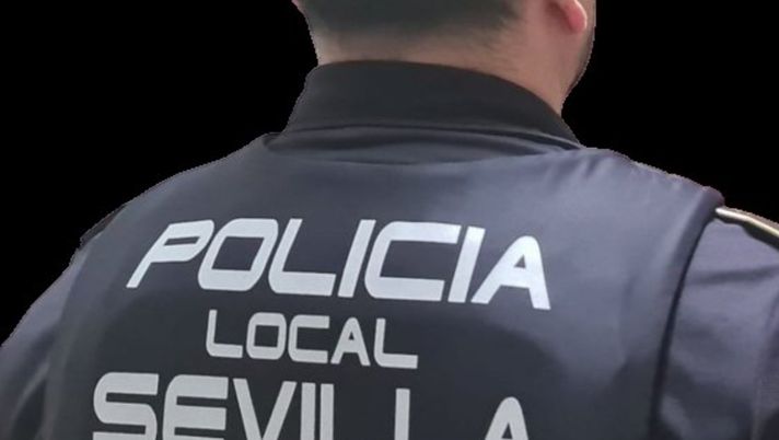 Bancarelle attorno allo stadio, più di 300 birre vendute al derby sivigliano - immagine 1