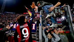 Capitolo Zirkzee, contatti tra l’agente e l’Arsenal: Napoli a rischio beffa