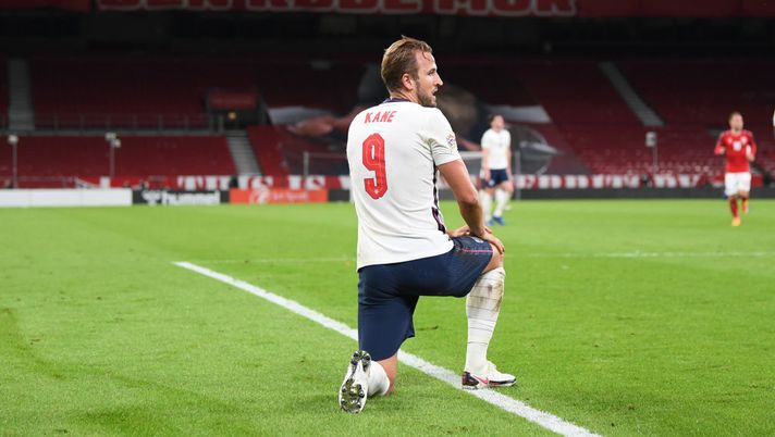 COPENHAGEN, DENMARK - SEPTEMBER 08: Harry Kane of England looks dejected after his shot is cleared off the line during the UEFA Nations League group stage match between Denmark and England at Parken Stadium on September 08, 2020 in Copenhagen, Denmark. (Photo by Michael Regan/Getty Images) COPENHAGEN, DENMARK - SEPTEMBER 08: Harry Kane of England looks dejected after his shot is cleared off the line during the UEFA Nations League group stage match between Denmark and England at Parken Stadium on September 08, 2020 in Copenhagen, Denmark. (Photo by Michael Regan/Getty Images)