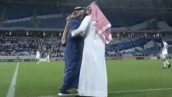 Clamoroso in Qatar, gara sospesa: il presidente in campo per protestare con l’arbitro