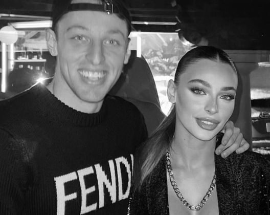 La sorella di Frattesi: “Insulti a calciatori solo perché sono persone pubbliche, i cattivi…” La sorella di Frattesi: “Insulti a calciatori solo perché sono persone pubbliche, i cattivi…” - immagine 1