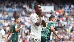 Real Madrid-Atletico Madrid: fantoccio di Vinicius jr. impiccato, la macabra scoperta