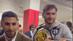 Kvaratskhelia cambia sport? L’azzurro con il campione mondiale di UFC