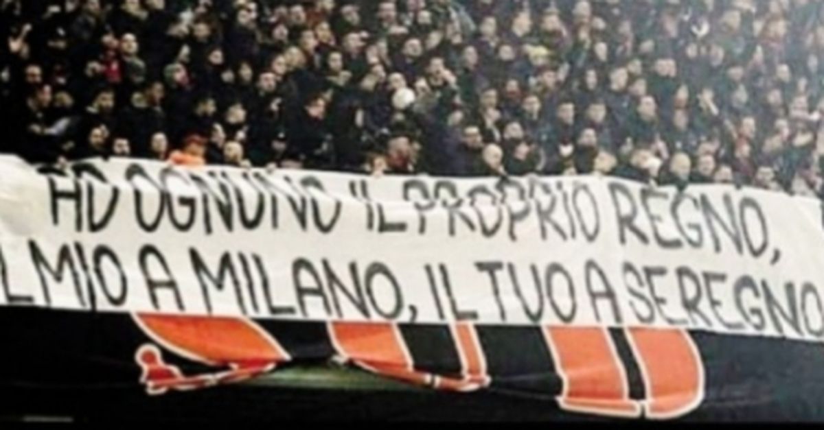 Gli Ultras Milan Agli Ultras Inter: Avete Fischiato Christian Maldini ...