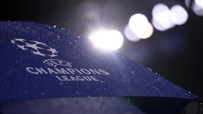 LYON, FRANCE - NOVEMBER 07: The Champions League logo is seen prior to the UEFA Champions League Group F match between Olympique Lyonnais and TSG 1899 Hoffenheim at Groupama Stadium on November 7, 2018 in Lyon, France.  (Photo by Alex Grimm/Getty Images) 