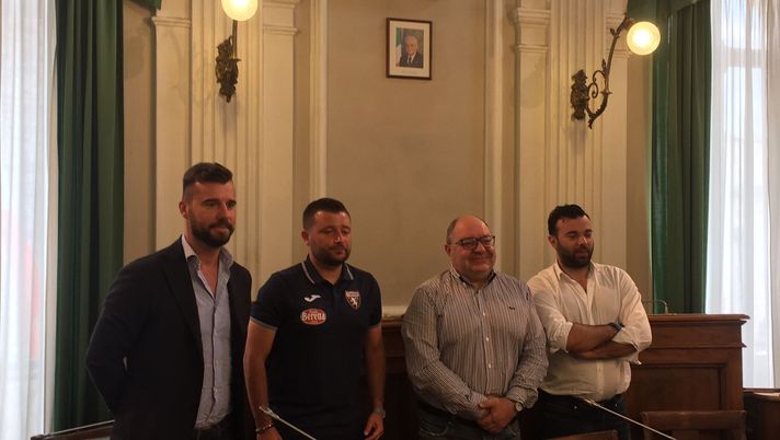 Ludergnani e Coppitelli in conferenza stampa a Biella Ludergnani e Coppitelli in conferenza stampa a Biella