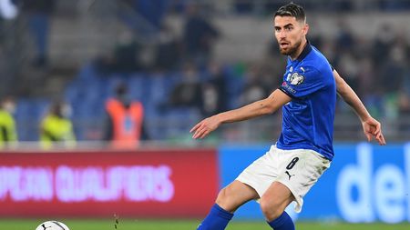 ROME, ITALY - NOVEMBER 12: Jorginho of Italy in action during the 2022 FIFA World Cup Qualifier match between Italy and Switzerland at Stadio Olimpico on November 12, 2021 in Rome, Italy . (Photo by Claudio Villa/Getty Images)