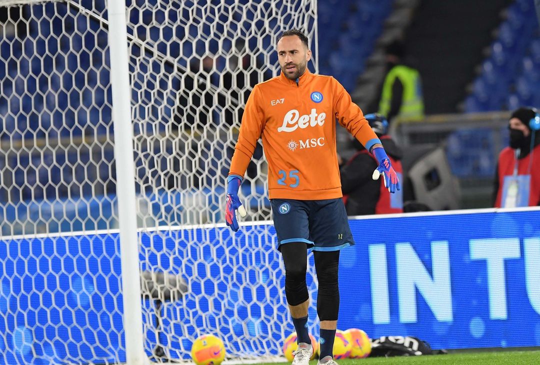 FOTO Lazio-Napoli sta per cominciare: le immagini del riscaldamento degli azzurri - immagine 4