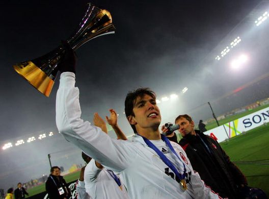Ricardo Kakà esulta dopo la vittoria del Mondiale per Club (GETTY Images) Ricardo Kakà esulta dopo la vittoria del Mondiale per Club (GETTY Images)