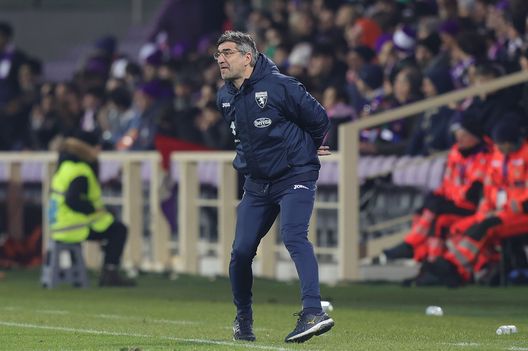 FLORENCE, ITALY - FEBRUARY 01: Ivan Juric manager of Torino FC reacts during the Coppa Italia Quarter Final matcy between Fiorentina and Torino at Stadio Artemio Franchi on February 1, 2023 in Florence, Italy. (Photo by Gabriele Maltinti/Getty Images)
