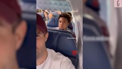 VIDEO / McKennie e lo scherzo a Pulisic in aereo