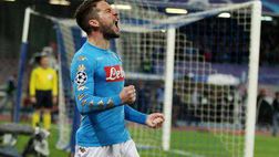 Manca ancora l'accordo per il rinnovo tra il Napoli e Dries Mertens e molti