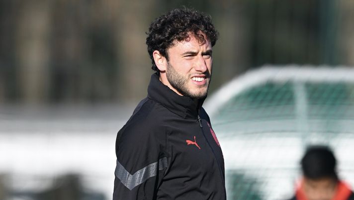 Davide Calabria AC Milan allenamento Milanello