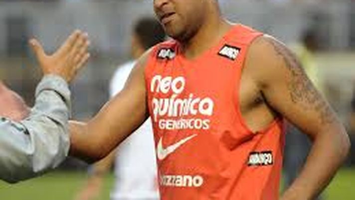 Giovanni Tedesco: “Miccoli-Falcone? Fabrizio sa di avere sbagliato. Mi arrabbio quando…” Giovanni Tedesco: “Miccoli-Falcone? Fabrizio sa di avere sbagliato. Mi arrabbio quando…”