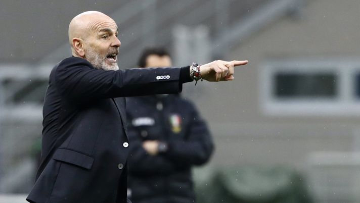 Stefano Pioli (allenatore AC Milan), qui durante Milan-Crotone 4-0 (Serie A 2020-2021) | News (Getty Images) 
