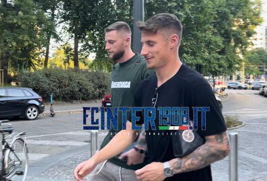 Sky – Inter, a parte Pinamonti: domani può tornare in gruppo. Skriniar riprende a correre- immagine 2