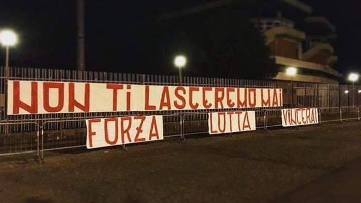 Derby emiliano: quattro gol sul campo e incidenti sui pullman Derby emiliano: quattro gol sul campo e incidenti sui pullman