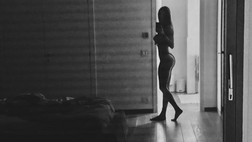 Carolina, fisico stratosferico. Profilo sexy per lady Cassano e il lato B scatena il web