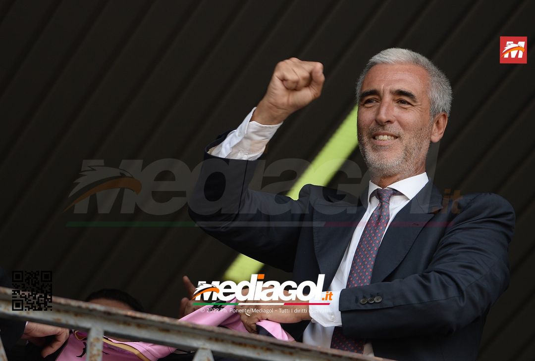 FOTO PALERMO AL CITY GROUP: MIRRI, SORIANO E L’ABBRACCIO DEI TIFOSI (GALLERY) - immagine 33