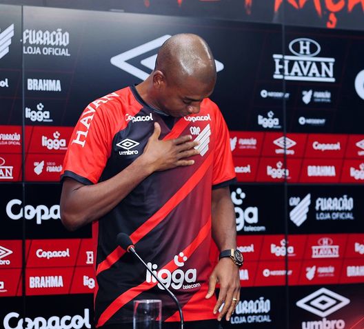 17 anni dopo è ancora più bello: debutto da favola per Fernandinho con il Paranaense- immagine 2