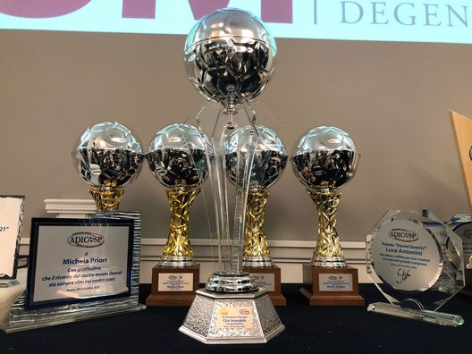 Il Premio "Daniel Guerini". Al centro quello per Ciro Immobile Il Premio "Daniel Guerini". Al centro quello per Ciro Immobile