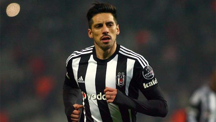 José Ernesto Sosa, centrocampista argentino ex Besiktas, oggi al Milan (credits: GETTY Images)