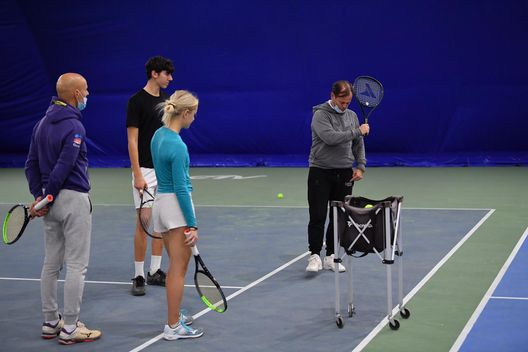  Melania Delai è cresciuta nella prestigiosa accademia padovana del CS Plebiscito. Oggi si allena a Vicenza, con il maestro di sempre, Alessandro Bertoldero 