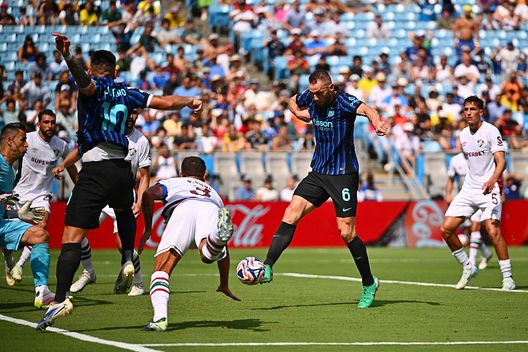 Inter, De Vrij: “C’è tanta delusione. Ora stagione alle spalle e torneremo con voglia”- immagine 2