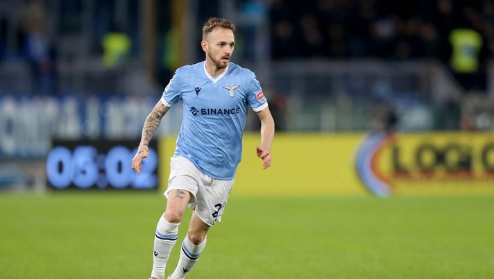 Fantacalcio Lazio, trauma distrattivo ai flessori per Lazzari: le condizioni di Acerbi e Akpa Akpro Fantacalcio Lazio, trauma distrattivo ai flessori per Lazzari: le condizioni di Acerbi e Akpa Akpro - immagine 1