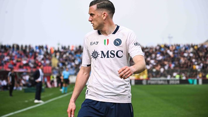 Zielinski, pescato il coniglio dal cilindro con il Monza: le pagelle dei quotidiani - immagine 1