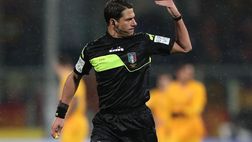 L’arbitro di Fiorentina-Sassuolo: Manganiello, un fischietto dal cartellino facile
