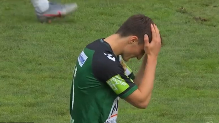 Austria, super gol…ma porta sbagliata: il retropassaggio da 60 metri di Gragger del Ried è già virale Austria, super gol…ma porta sbagliata: il retropassaggio da 60 metri di Gragger del Ried è già virale - immagine 1