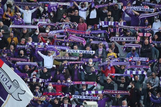 GERMOGLI PH: 19 FEBBRAIO 2022 FIRENZE STADIO ARTEMIO FRANCHI CAMPIONATO SERIE A TIM FIORENTINA VS ATALANTA NELLA FOTO TIFOSI Fiorentina-Atalanta: Piegata l’Atalanta! Piatek fa esultare Firenze - immagine 4